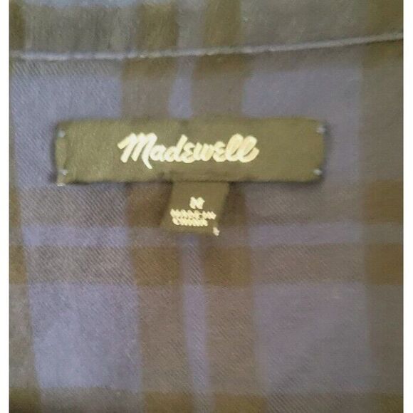 Madewell Wrap Front Plaid Shirt Navy  Long Sleeve Size Medium H3254 - Picture 3 of 8
